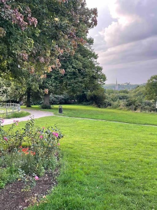 Garden Of Eden 1 Bedroom Flat In Fishponds Bristol Eksteriør billede