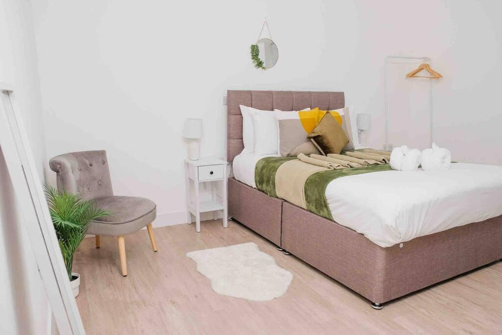 Garden Of Eden 1 Bedroom Flat In Fishponds Bristol Eksteriør billede